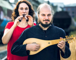 Cómo no perderse en el laberinto de la melodía medieval: entrevista a Silke Schulze y Peppe Frana